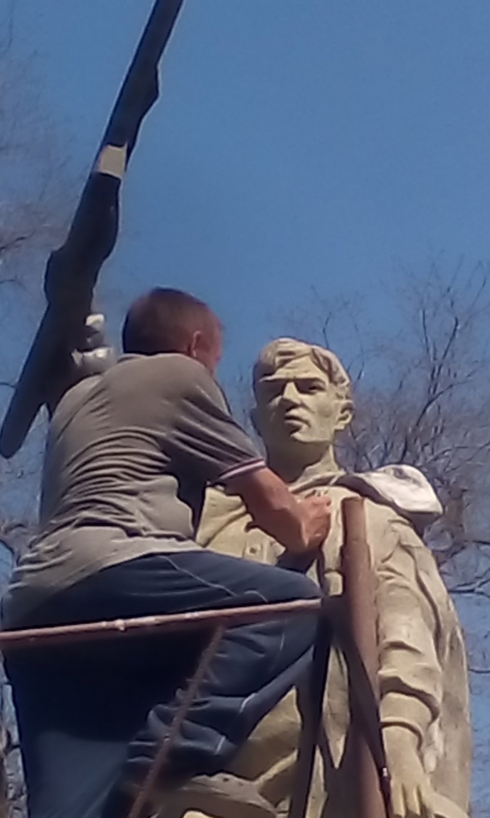 На Уташе под Анапой общественники отреставрировали памятник