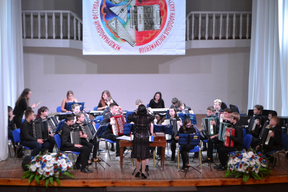 Фестиваль «Поющие струны России» состоится в Анапе