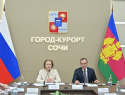 Глава Роспотребнадзора и губернатор Кубани обсудили ситуацию с туристическим сезоном в Анапе