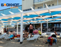 Нет места под солнцем: Анапу захватили «лежаковые»  пляжи