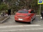 В Анапе автоледи припарковалась на «зебре» и полиция ее отследила