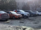 Стало известно, когда заасфальтируют парковку у детской поликлиники в Алексеевке