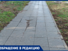 Евгений Колтачихин считает, что тротуары в Анапе рядом со школой №7 пора привести в порядок