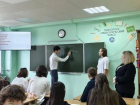 В школах Анапы стало больше профильных классов: 111 направлений и 2674 ученика