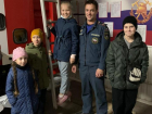 В Анапе для "трудных" семей организовали экскурсию в пожарную часть