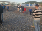 Битва за пляж: жители Сукко готовят коллективное обращение против установки забора
