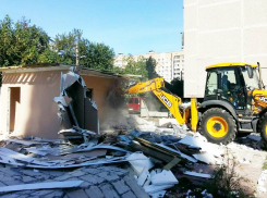 В Анапе и поселениях выявили несколько десятков «шалманов» – незаконных времянок – их снесут