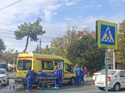В серьёзном ДТП в Анапе пострадал сотрудник скорой помощи