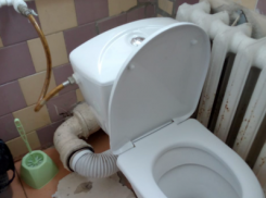 Школа в селе под Анапой попала на конкурс худших туалетов страны