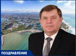 С днём рождения депутата городского совета Александра СМИРНОВА!