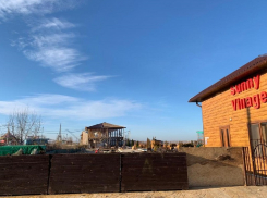 В Анапе снесли пять гостиниц Sunny Village – строения были незаконными