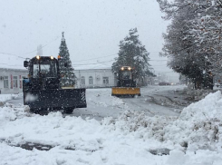 Оперативные и аварийные службы Анапы докладывают, что готовы к снегопадам