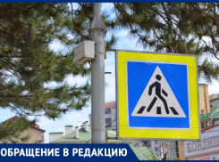 В Анапе люди вынуждены рисковать жизнью, чтобы попасть в продуктовый магазин