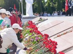 Как Анапа отметила День Победы: торжественные мероприятия, память и праздник по всему городу