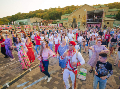 В этом году Анапа присоединится к массовому фестивалю «Черноморская винная неделя»