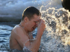 В Анапе увеличили число мест для крещенских купаний