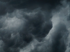 Смерчи, град и шквалистый ветер ожидаются в Анапе – экстренное предупреждение