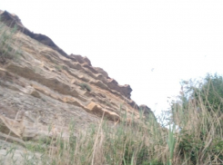 В Анапе есть поющие скалы