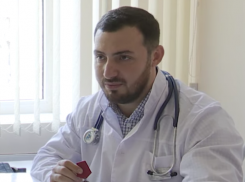 Врачу из Анапы Александру Мелкумяну вручили государственную награду