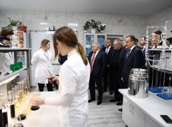 Экологическое сельское хозяйство будущего: губернатор и президент НИЦ о новом проекте в Анапском техникуме