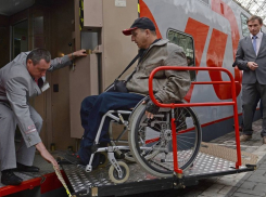 На ж/д вокзале Анапы за год помогли 7 тысячам маломобильных пассажиров