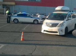 Смертельный задний ход: на парковке в Анапе иномарка сбила пенсионерку