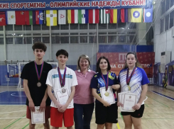 Спортсмены из Анапы привезли медали с первенства Краснодарского края по бадминтону 