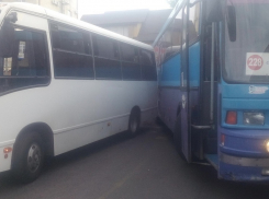 В Анапе столкнулись два автобуса