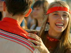 Русские вечёрки в анапском формате: ой, петь будем, гулять будем!