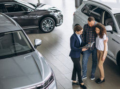 На машине от инфляции: продажи новых легковых автомобилей в Анапе выросли более чем на треть