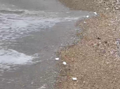 Обнаружены новые выбросы белого вещества в Анапе 