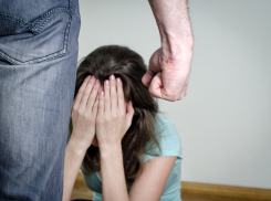 Допускают ли анапчане, что в семье муж может поднять руку на жену?