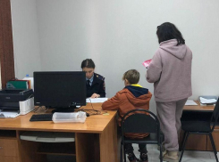 Школьники вломились в анапскую аптеку и ругались матом: полиция уже отреагировала 