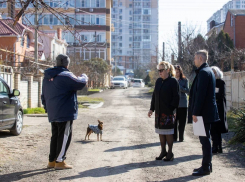 Глава Анапы проверила ремонт дорог в Алексеевке и осталась недовольна работой подрядчиков