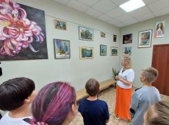 В Анапе ко Дню учителя открылась художественная выставка «Педагогическая палитра»