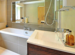 Отдыхающие в отелях Анапы тырят всё, что попадётся на глаза