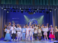 В Анапе назвали победителей фестиваля вокала «Золотой берег»