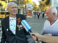 Стены в гортеатре в Анапе содрогнулись от песни «Комсомольцы-добровольцы»!