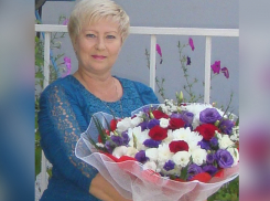 Маму Ольгу Владимировну поздравляет дочь Анастасия. Участник конкурса