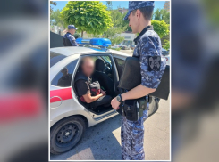 Любовь прошла, золото пропало: в Анапе сожитель обокрал «даму сердца»