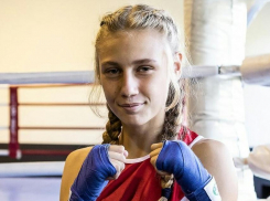 Алина Пушкарь представляет Анапу на первенстве Европы по боксу