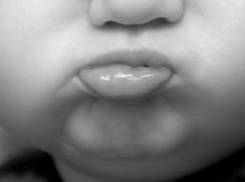 В День надутых губ в Анапе ясно и до +30