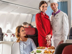 Пассажиров анапских рейсов начнут кормить блюдами от шеф-поваров России