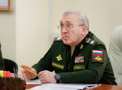 Замминистра обороны РФ проверил оснащённость анапского технополиса «Эра»