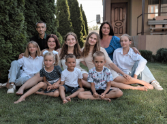 В год семьи губернатор Краснодарского края отметил семью из Анапы