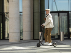 Любителям прокатиться с ветерком: теперь скорость передвижения электросамокатов по Анапе ограничена