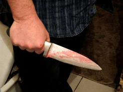 В Чеконе под Анапой двух жителей Армении пырнули ножом