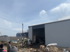 В Цибанобалке горит дом