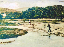 Катание на лодках и охота: как развлекали отдыхающих в Анапе 120 лет назад