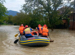 Из-за сильных дождей вода затопила часть Краснодарского края 